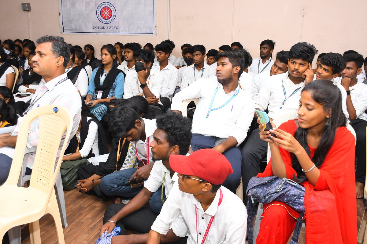 Nss_Stcas107_Ch's tweet photo. NSS Day Celebration | 'Awareness about Safety Live' - Orientation Programme | 30.09.2022 | 11.30 AM to 3 PM

Morethen 120 Volunteers participated

@NssUnom @NSSIndia @NSSChennai @NSSCHENNAI1 https://t.co/dQ0NPRqpZb
