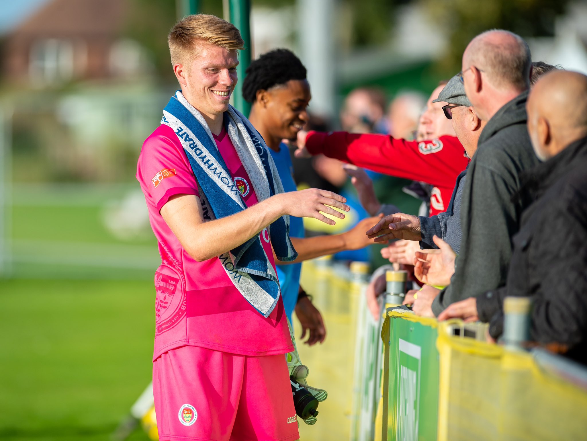 ashford-united-fc-on-twitter-top-support-from-the-travelling-fans