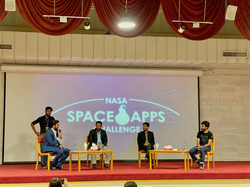 SpaceappsKhi's tweet photo. 𝙋𝘼𝙉𝙀𝙇𝙄𝙎𝙏 ✅️

#spaceapps #space   #spaceappspak #hackathon2022 #karachi #history #challenge #Pakistan #nasa @SpaceApps @MusingInOrbit @SpaceApps https://t.co/CfvFvLPkRI