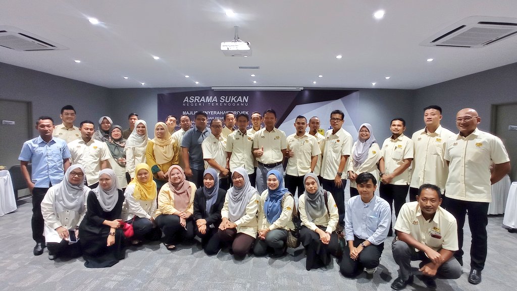 PasukanProjekTrg tweet media