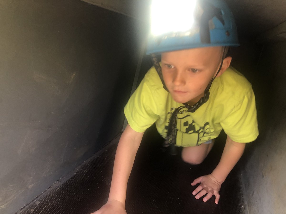 12darloscouts's tweet photo. 12th Beaver Scouts on @AdventureCentre MoorHouse Cave Bus
#MoorHouse #cavebus #beaverscout https://t.co/IzoOfzcdgl