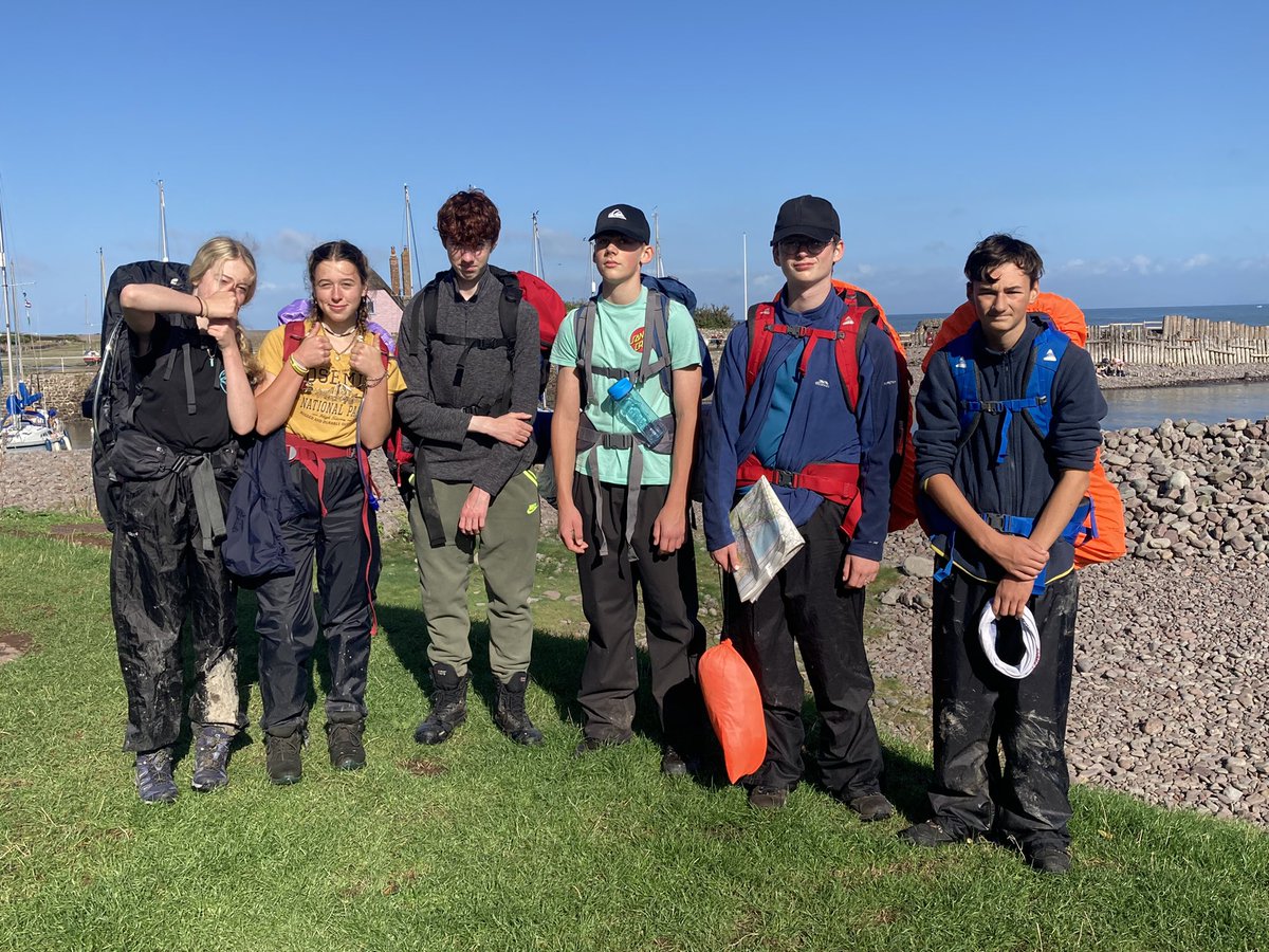 DofEBrixham's tweet photo. All groups through CP1 - weather is now gorgeous! Thank goodness we waited! https://t.co/KjS6zkH59V