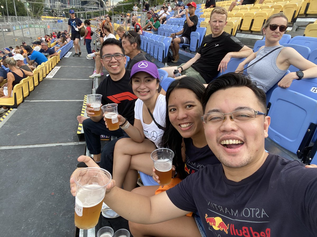 flyingkirk's tweet photo. 🇵🇭 represent 🔥 #tracktv #f1 #SingaporeGrandPrix https://t.co/GLJku3l43k