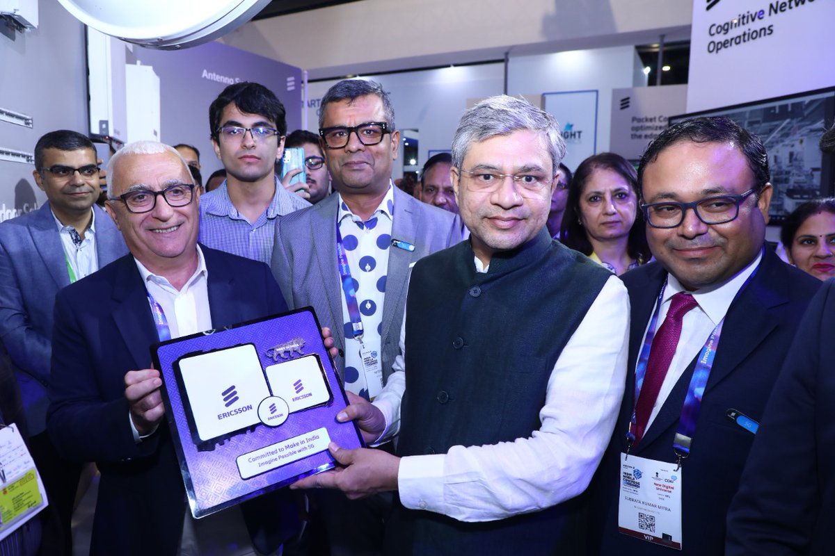 We are honored to host <a href="/AshwiniVaishnaw/">Ashwini Vaishnaw</a> at Ericsson's booth at #IMC2022 at Pragati Maidan, New Delhi today as he experienced 5G at the Ericsson stand.

Visit the Ericsson stand to discover how we are unlocking new possibilities of #5G. <a href="/exploreIMC/">India Mobile Congress</a> #5GinIndia #EricssonAtIMC