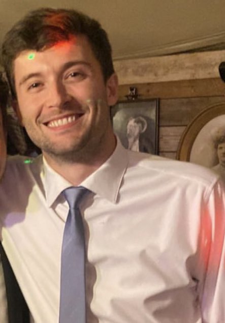 mattdailyposts's tweet photo. happiest for him🥺💕 https://t.co/H0oHBKbP7q