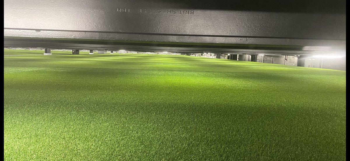 This place is amazing.  All of this natural grass lives under these stands. As a grass geek, this is  as good as it gets. Probably the coolest stadium design I have ever seen.