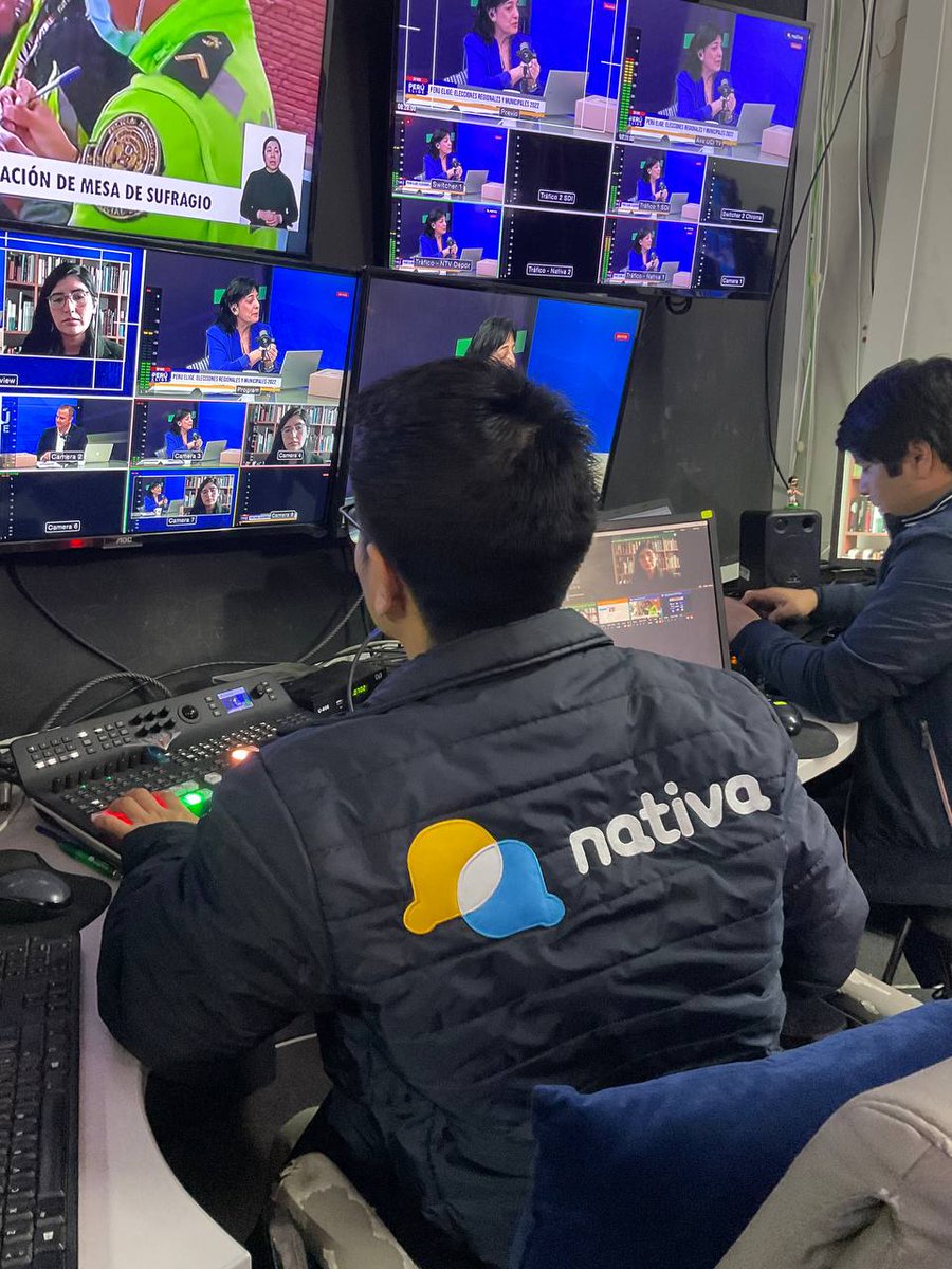 somosnativa's tweet photo. #LaLigaElectoral2022 | ¡Gran chamba! Esto ocurre desde nuestra dirección de cámara para traerles la mejor transmisión especial. #EleccionesMunicipales2022 

👉 Síguenos en vivo: https://t.co/JrjM7wluGp
📺 20.3 y 18.1 en señal abierta (TDT) https://t.co/rHQBJ4AH1V