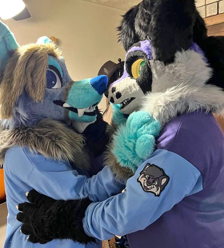 2Cute4Awoo 🐺 Sheruto Wolvsein 🇺🇦🇵🇸 (@sherutowolvsein) on Twitter photo This past Wednesday <a href="/RokiRaccoon/">Roki Raccoon</a> and I celebrated our two year anniversary together! 💜💙💜💙 It's been a pretty busy week so I'm just now getting to post but I wanted to share one of my gifts to him!
A big thank you to <a href="/LilliSketchOwO/">✨️ Lilli Sketch ✨️</a> for the lovely patches! This past Wednesday <a href="/RokiRaccoon/">Roki Raccoon</a> and I celebrated our two year anniversary together! 💜💙💜💙 It's been a pretty busy week so I'm just now getting to post but I wanted to share one of my gifts to him!
A big thank you to <a href="/LilliSketchOwO/">✨️ Lilli Sketch ✨️</a> for the lovely patches!