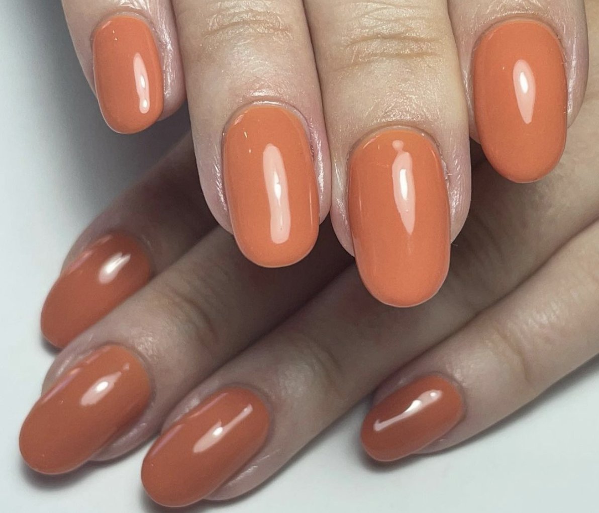 Hey There Autumn! 🧡🎃

🍂 Ahead of the Game by @virgos_nails_bath

SHOP the shade: loom.ly/TS_fH0s

#redcarpetmanicure #athomegelkit