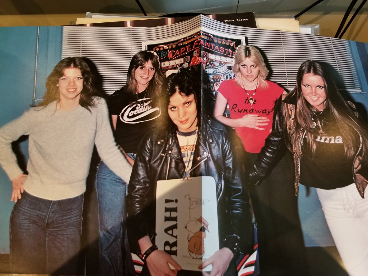 SpinVinyl1's tweet photo. Time for some spins from my favorite all girl band, The Runaways. The albums with Cherie were the best! Their story is quite interesting though the movie isn't really accurate. These Japanese presses are great!
#TheRunaways #CherieCurrie #JoanJett #QueensOfNoise #vinylrecords https://t.co/XHJ3L3uEds