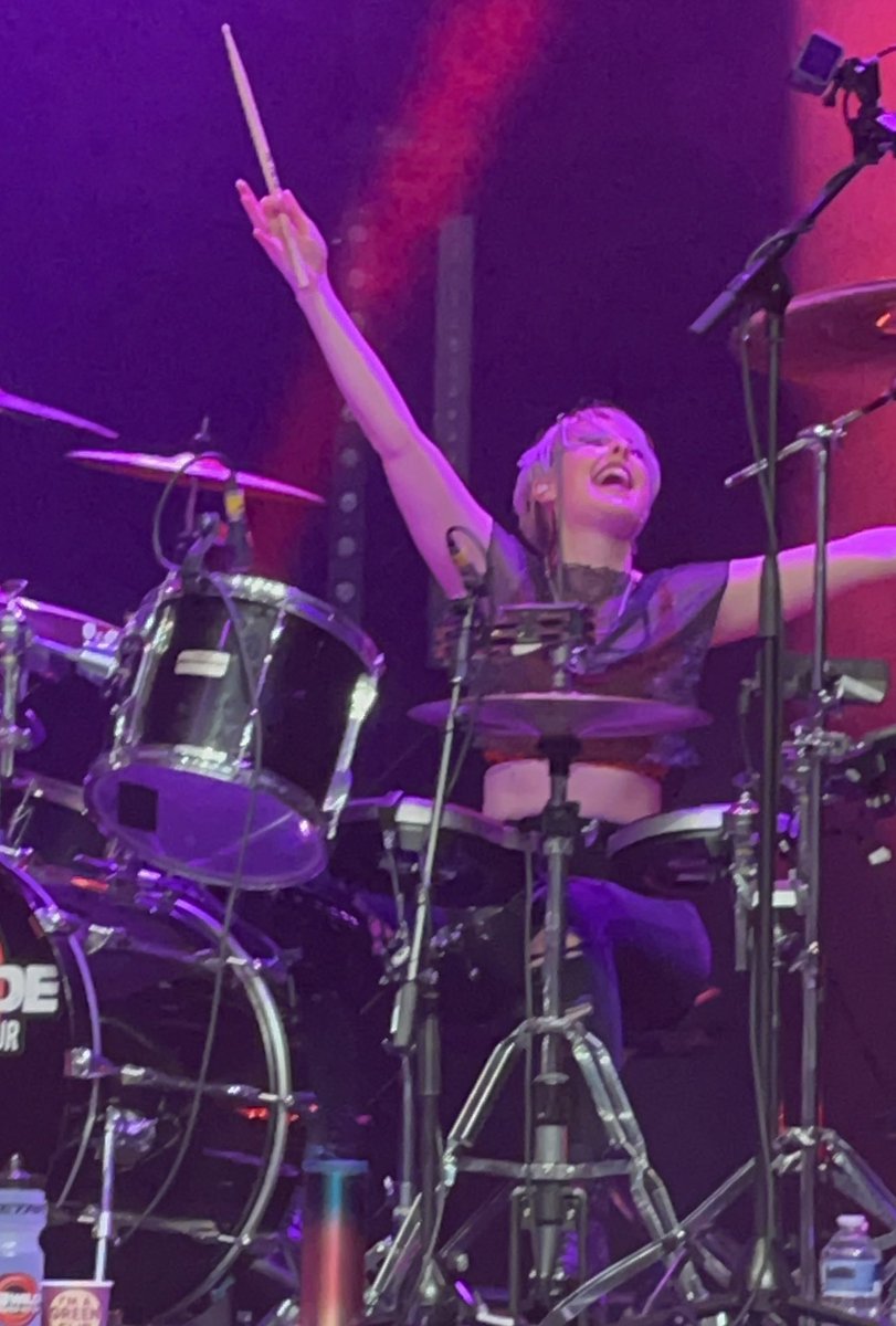 StreekyG's tweet photo. The fab @Emilydrums for @kimwilde #greatesthitstour at #stdavidshallcardiff back on 22nd #kimwilde #emilydrums https://t.co/7WhvwlS4sS