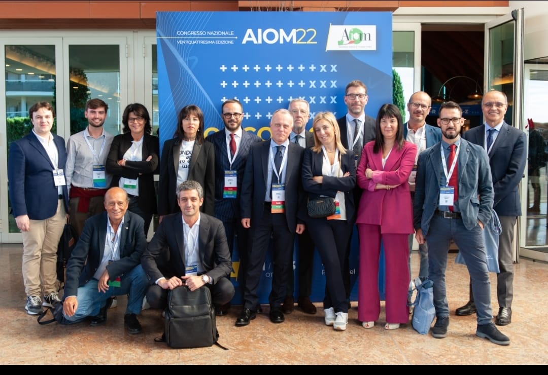 The great group thanks to which #ATLAS exists. #AIOM22. Thanks to all the 40 Italian centres that have joined this project!
