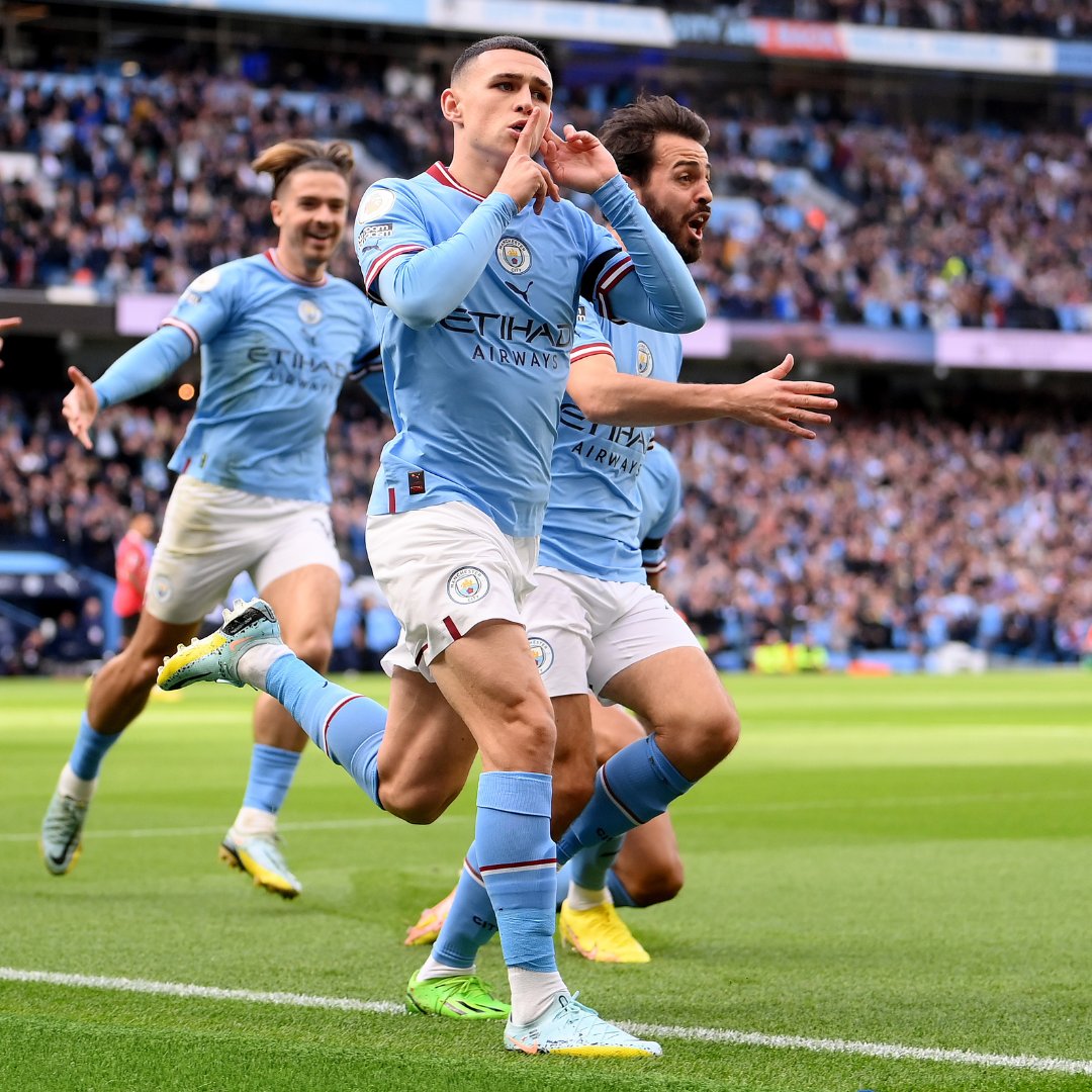 olacryptsz's tweet photo. No Manchester city fan will pass without showing love for what they played today 

Guardiola Maguire Kiki Alvarez "De Bruyne" #COYG "De Gea" "Reece James" Mbappe Ngige Casemiro "Akanji and Ake" Ronaldo "Poco Lee" Anikulapo Comeback Casemiro Martinez Malacia Antony https://t.co/XVH7JfDunL