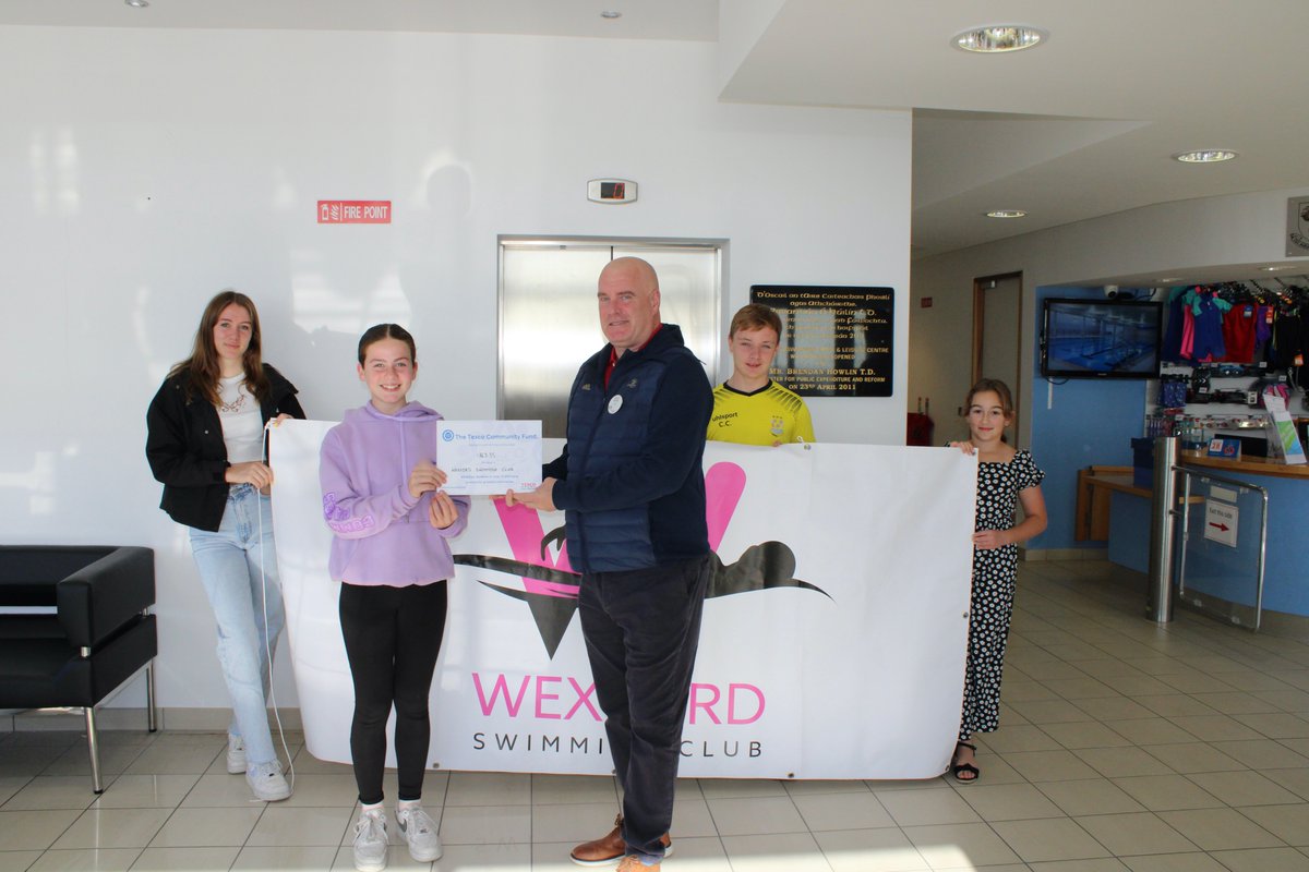 Wexford Swimming Club would like to thank @Tescoirl community fund, the wexford store and everyone who voted for us. We are delighted to have received our funding today! The money will be used to purchase a new computer. A great community Initiative. The smile says it all.😃