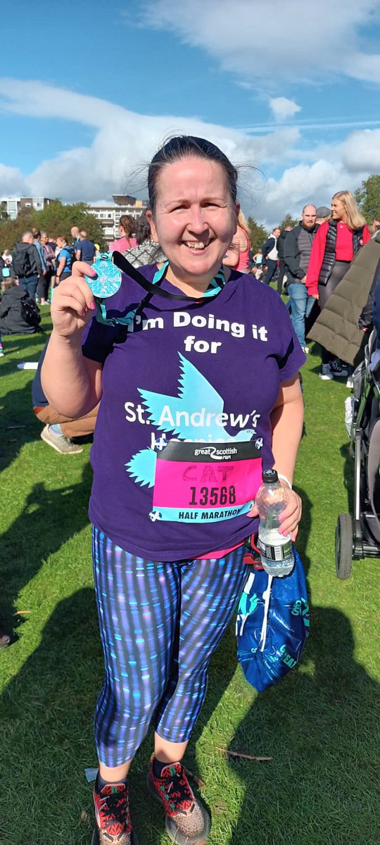 CATSCOTLAND's tweet photo. Proud Peaker moment. Completed The Great Scottish 1/2 Marathon Run today.🏴󠁧󠁢󠁳󠁣󠁴󠁿My 2nd 1/2 within a few weeks. (Great North Run☑️) Feeling very chuffed &amp; thankful. People are so kind.🏃🏻‍♀️🏅🥰 @StAndrewHospice @SamHeughan @PeakersScotland @Great_Run https://t.co/cBUkLmwyt7