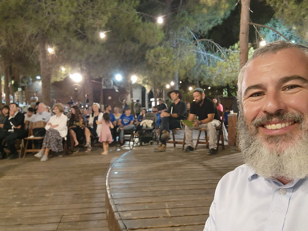YishaiFleisher's tweet photo. What an honor to emcee the @arifuld #AriFuld Lion of Zion Award Ceremony in Gush Etzion - given to my good friends Jeremy Gimpel and Ari Abramowitz @Ariyehuda of Arugot Farm! https://t.co/FfC8C3cPz4