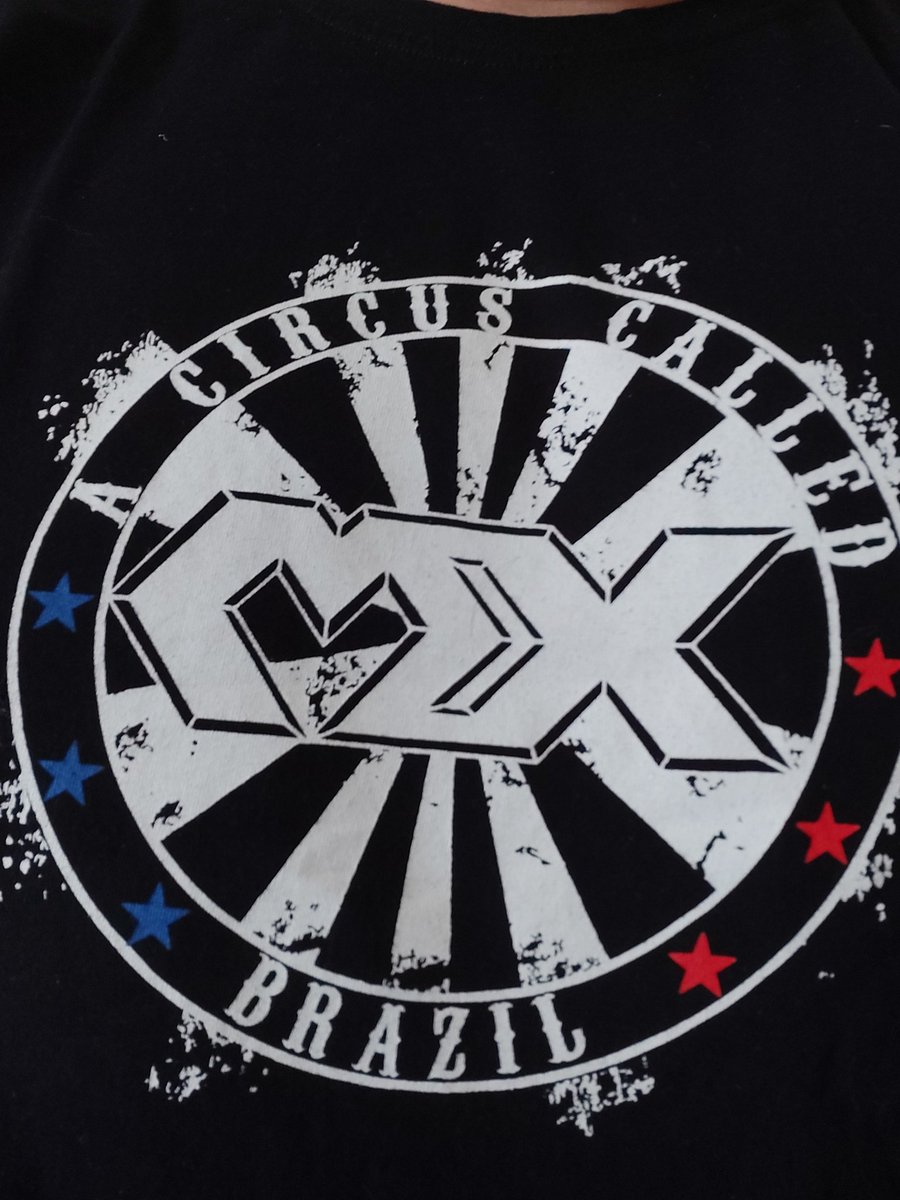 Camiseta apropriada para eleições nesta época