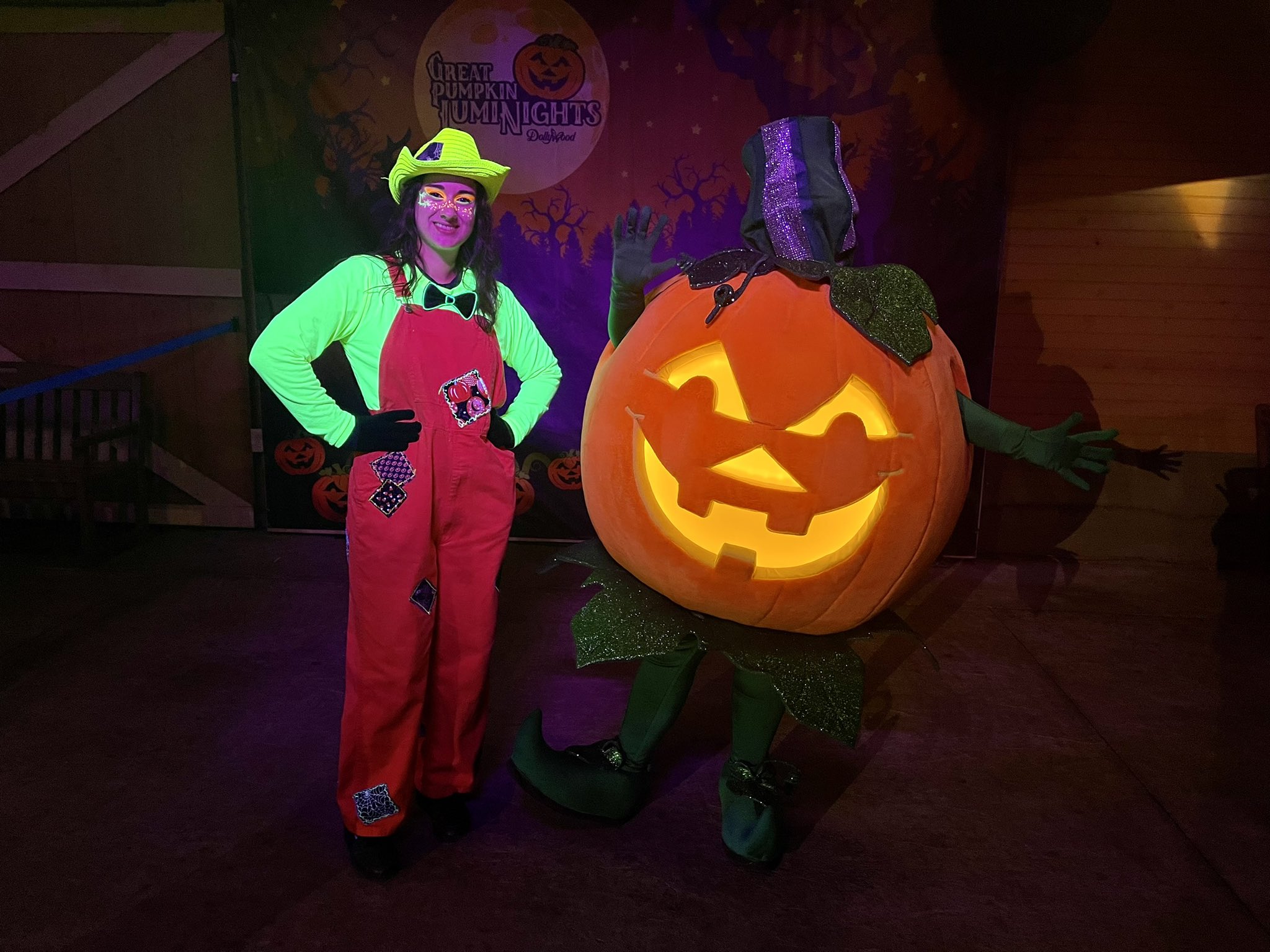 Carly Caramanna On Twitter And We Met Harvey Https t co carly-caramanna-on-twitter-and-we-met-harvey-https-t-co