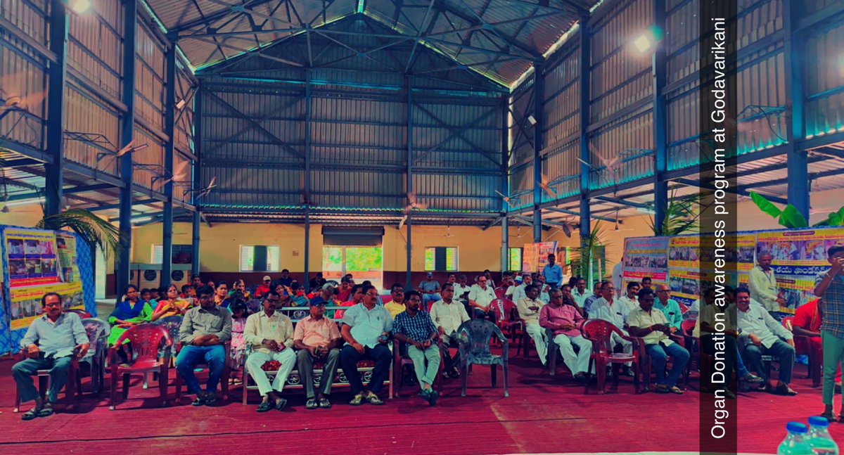 Jeevandants's tweet photo. Participated in Sadasaya Foundation 14th Anniversary Celebrations at Godavarikani and felicitated the Donor families 

@SwarnalathaGud2 @trsharish @NottoIndia @tsrtcmdoffice @Singareni1 @jeevandanpro @TelanganaCOPs @ts_health @dme_telangana https://t.co/pa3ckL3ABJ