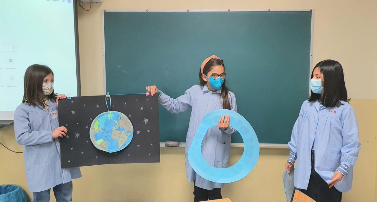 PSEulaliaIkast's tweet photo. 🗣️💚 Siempre es positivo para nuestro alumnado hablar de sus pasiones, tener la #oportunidad de #expresarse. Lo hacen a través de las exposiciones orales que presentan ante sus compañeras y compañeros.
#Patronato #SantaEulalia #Santurtzi https://t.co/e2SrdjtI9B