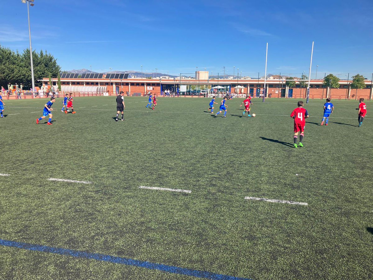 ComillasCF's tweet photo. 🏆 🔵 CANTERA 🔵 🏆 | 

Aquí os dejamos unas fotos de nuestro 2011 que ha jugado en la mañana de hoy contra @Osasuna! Vamos azules! 💪🔵⚽️ #somosazules https://t.co/FemL7wzLyF