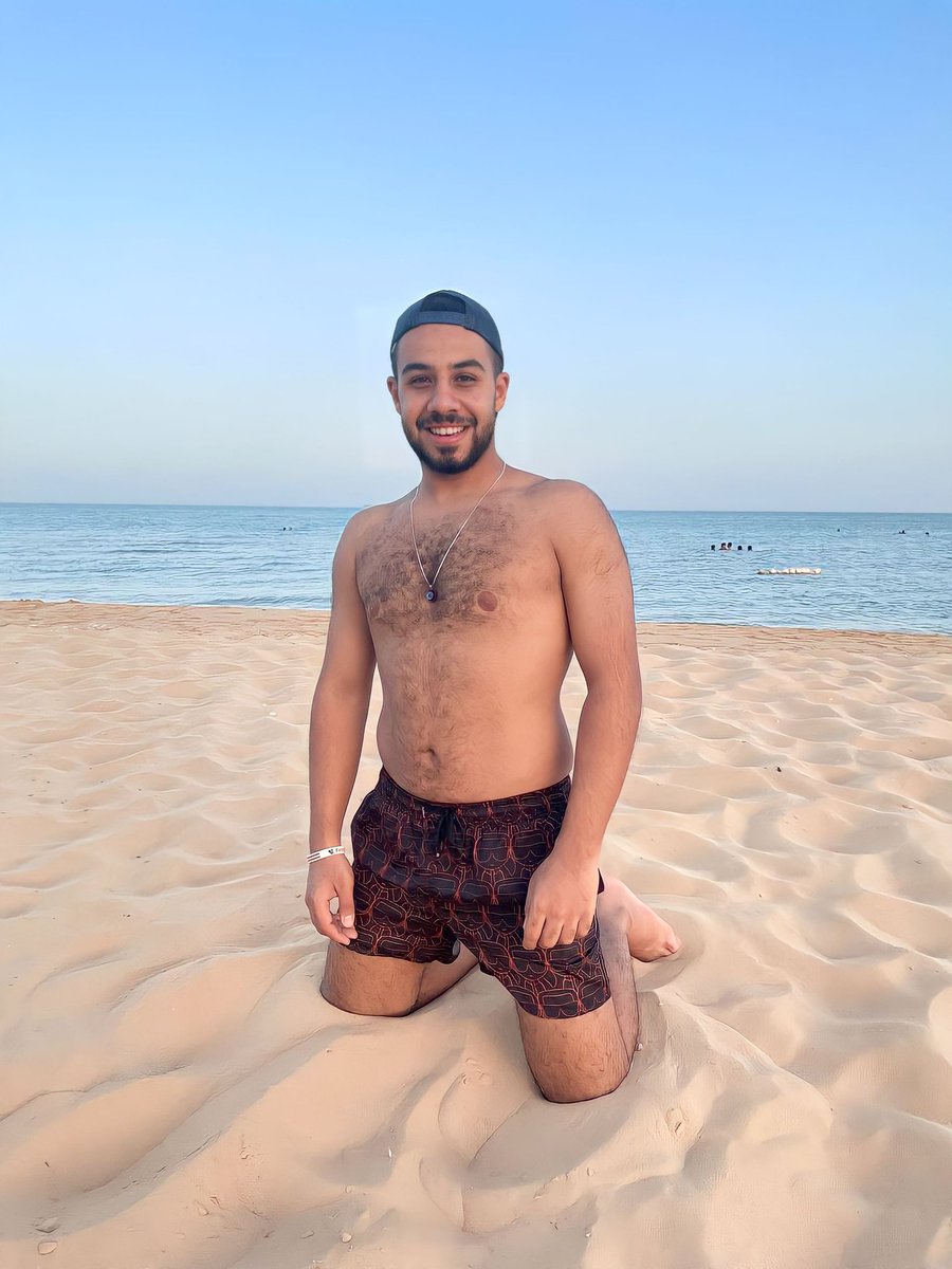 Mostafa52594139's tweet photo. متربي ع العز فتلاقيني مبكرهش الخير لحد💙🧿 https://t.co/EZNfYfL3xS