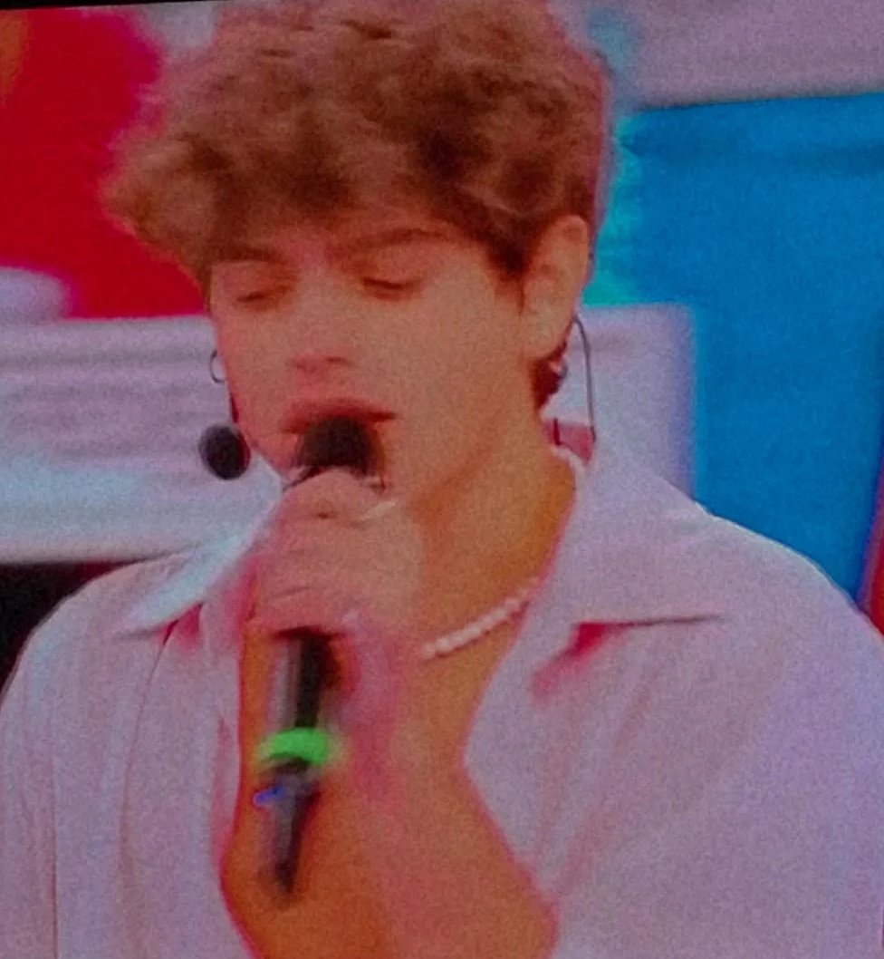 iamvaleeee's tweet photo. LUI LUI LUI.
#AMICI22 https://t.co/sCU8QN1Ozo