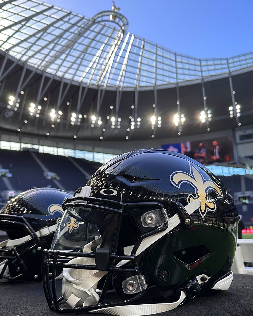 🏈 NFL week4  
Salut la team 
Toutes les analyses et les pronos NFL sont postés dans le Groupe Sport Us .
➡️ Pour le free Pick Twitter :  en DM après un RT ( pas un fav , on va changer aujourd'hui ) 
Good Luck a nous 🍀