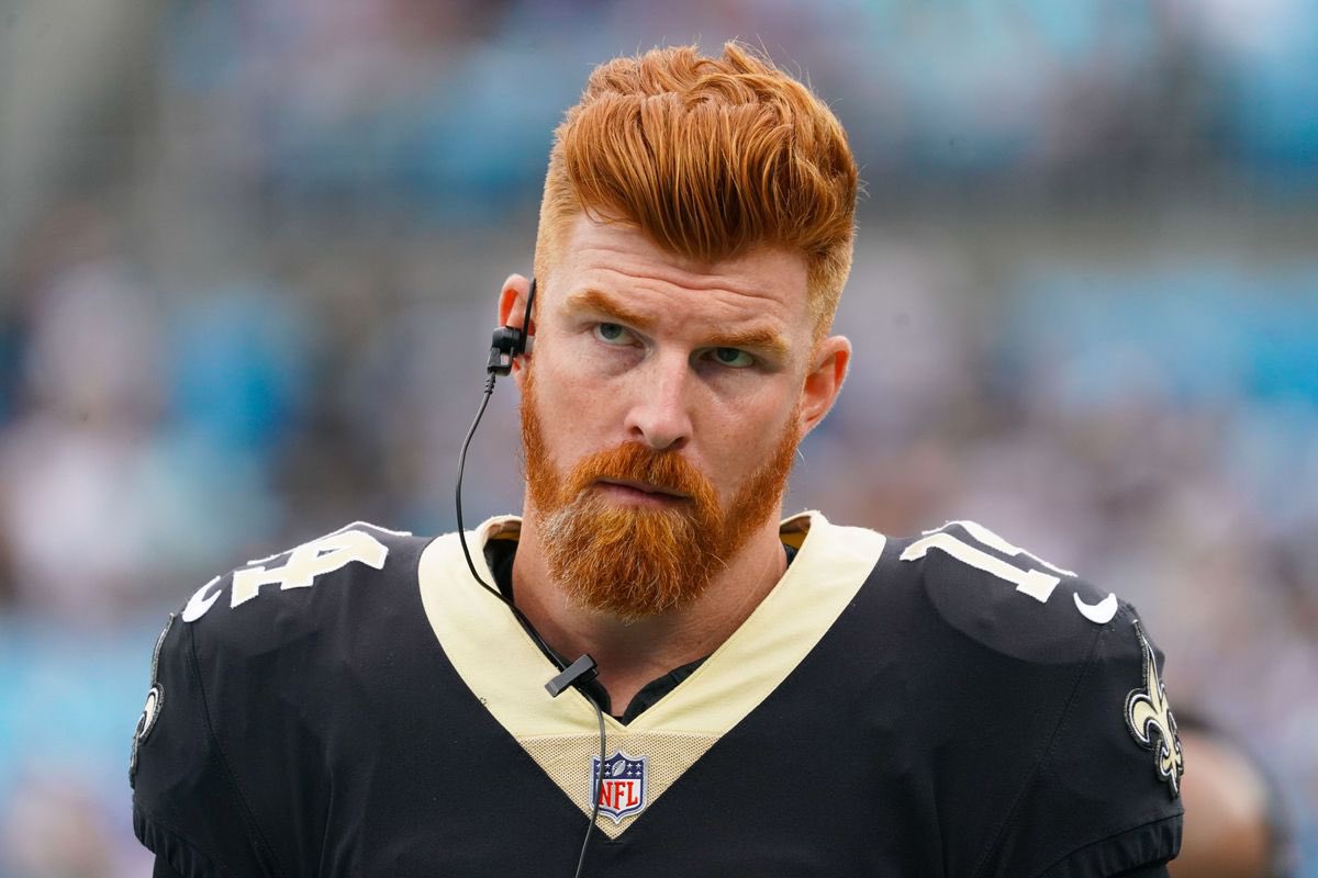 officialgingers's tweet image. One Ginger to rule them all ⚔️ 

Our #SupremeLeader gets the start today for the #Saints 

#NFL #RedRifle