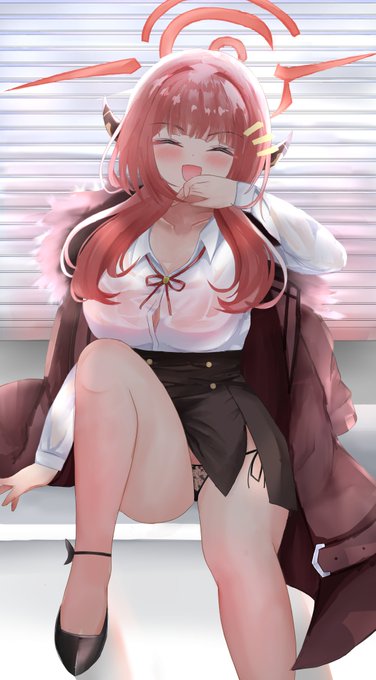 「先生が私に依頼?任せておきなさい!」
アル社長
#ブルーアーカイブ #ブルアカ #ブルアカイラスト部  #イラスト 