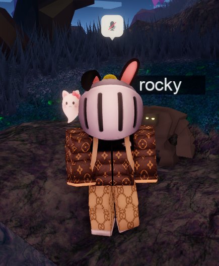 iitzfynn's tweet image. ~ i really love the new free bundle from #Guilded the helmet is really cute with the bunny ears 🤭🥰 ~ @Roblox #roblox #Robloxpromocodes2022