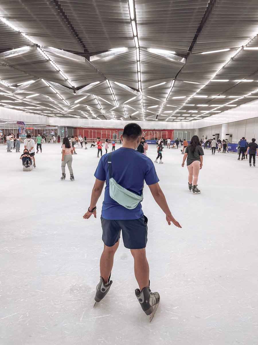 ⛸️