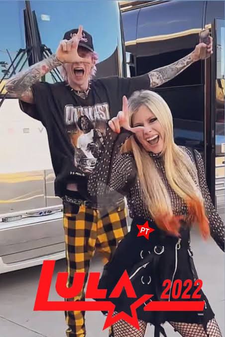 fdoria7's tweet photo. O voto é secreto ⭐️

#Lula13 #AvrilLavigne #Vote13 
#GloboNews #avrilmidia #alavigne https://t.co/YllHPNz2YK