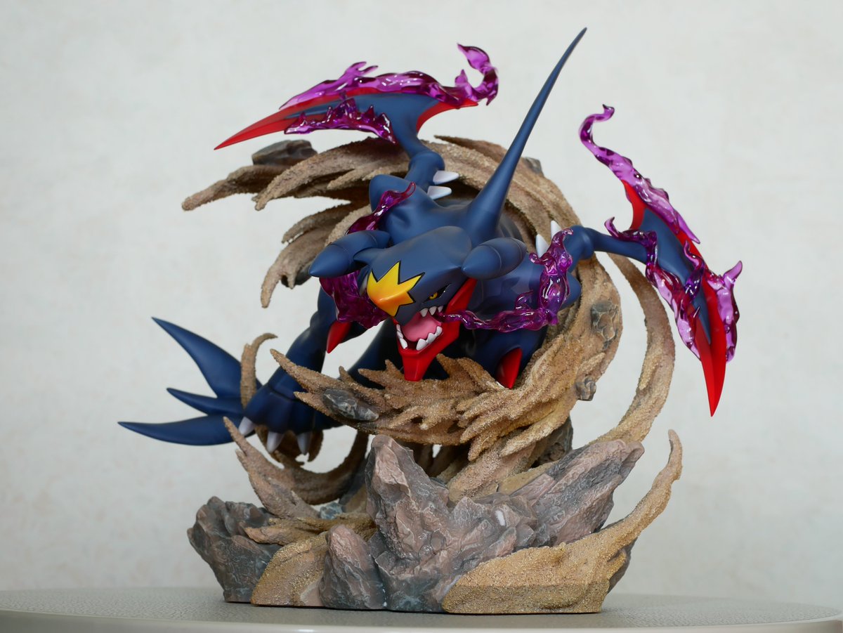 【貴重、美品】ポロモーションガブリアスおまけガブリアスX2008.2007 FeEKAuyacAA_Rll.jpg