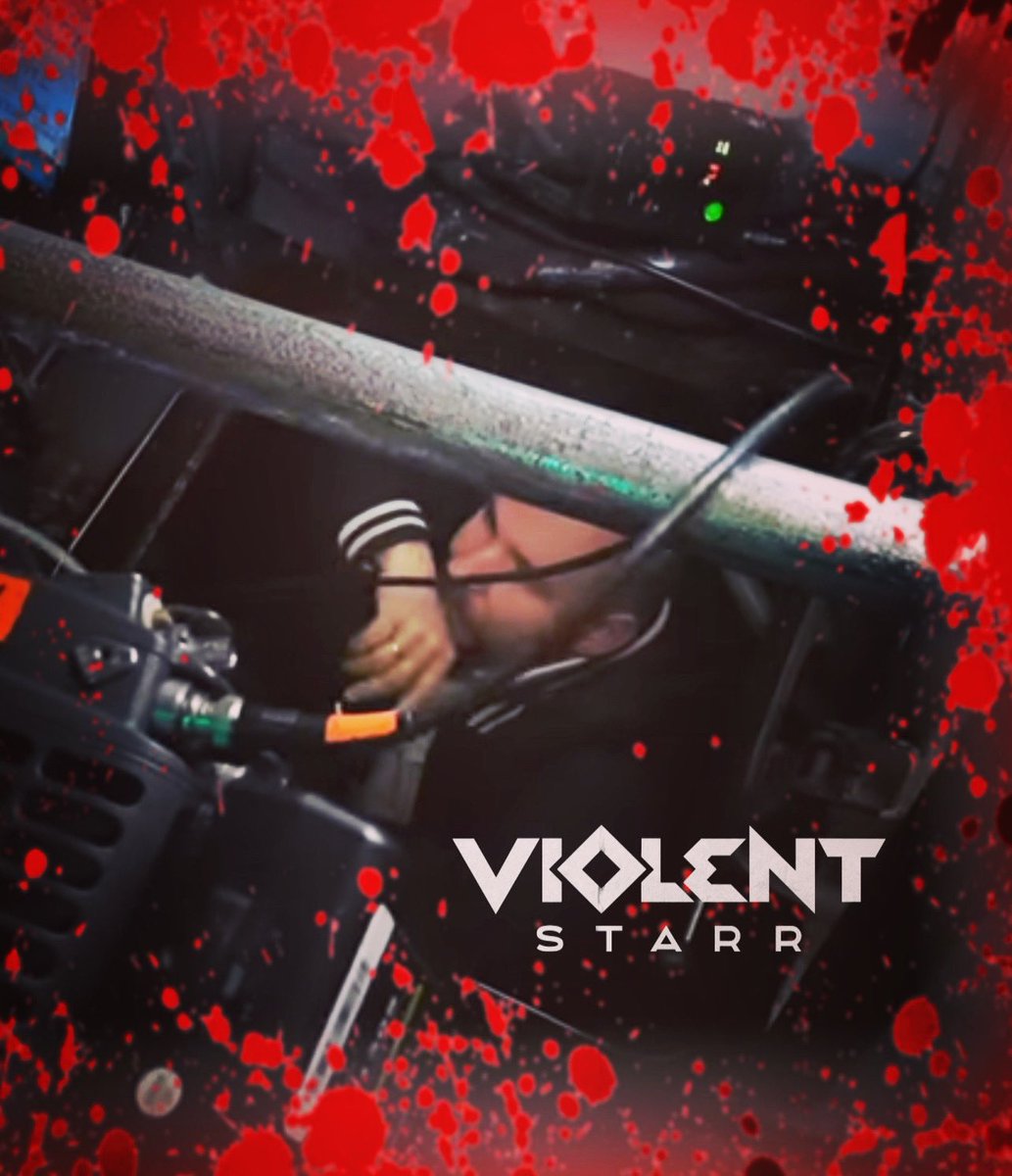 violent_starr's tweet photo. HAPPY BLOODY BIRTHDAY to our creator, writer and director OLIVER @BoesewichtFilm . #rockon #scifi #horrorfan #starwarsnerd #blood #SpaceOpera #live #passion #resurrection #hamburg #hollywood #boesewichtfilm https://t.co/8sgzcfFinA