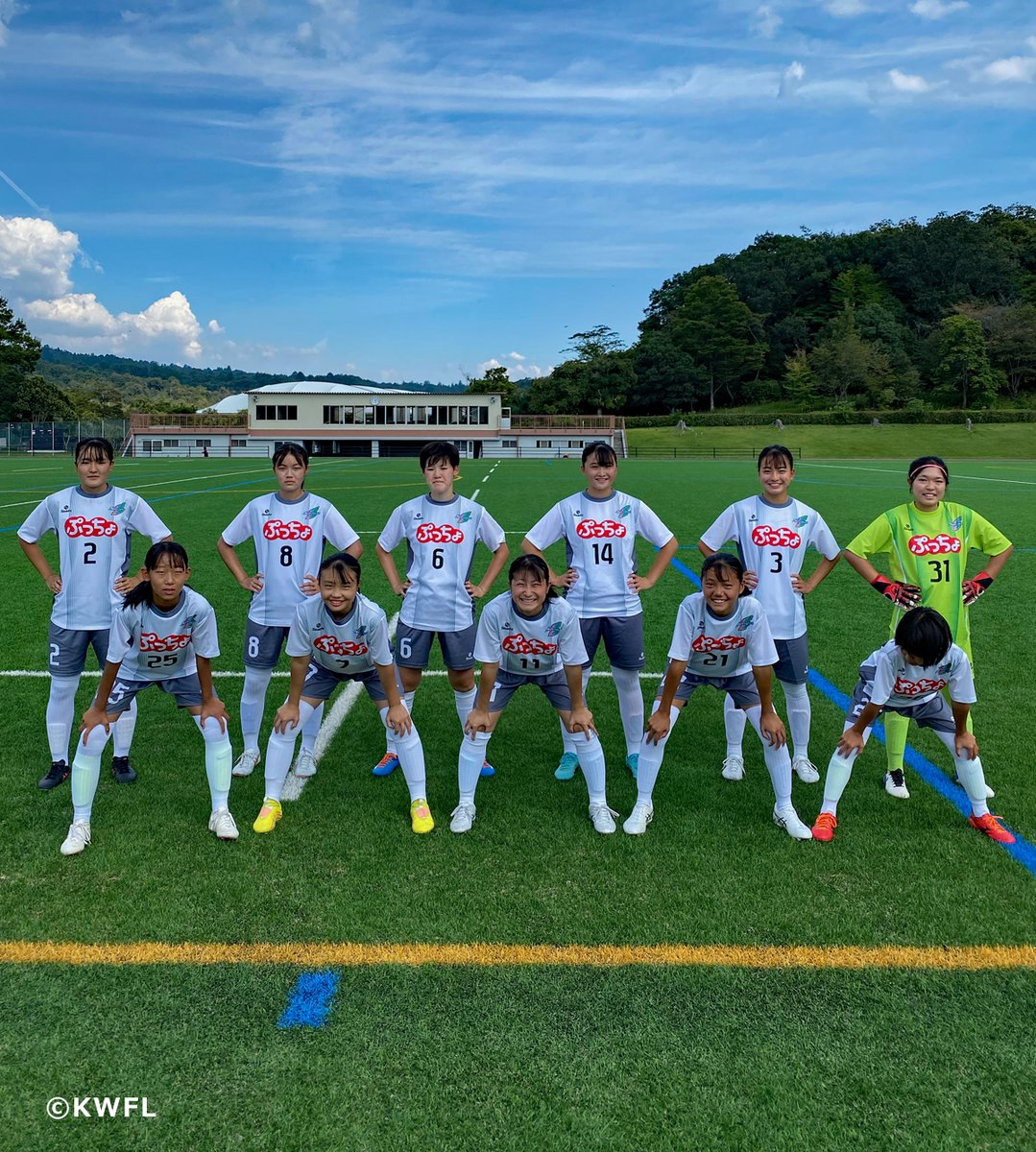 kansai_fa's tweet photo. 2022年度 #関西女子サッカーリーグ
1部 10月2日
【試合結果】
#FC大阪CRAVO 4-0 #スペランツァ大阪 U18 @speacademy
<得点者>
●FC大阪
23 #北原希海 25 #辰巳ちはる 14 #安井穂香 8 #深栖麻衣
【大会情報は女子委員会ページまで】
https://t.co/DEWxaNIGAF
#KWFL
#KWFL2022 https://t.co/6DrvQXzcfG