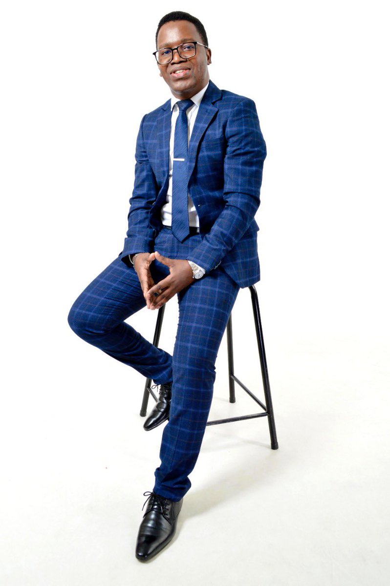 PhumlaniMMajozi's tweet photo. Took new photos with #Vision28 Studio in Johannesburg today. Great work. You can reach them here: (065) 808-4319.

My website is https://t.co/bfoPvAVlC6. https://t.co/ykvPaGVsYU