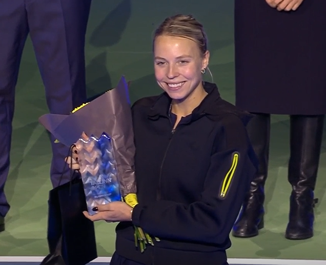 Some1NamedRyan's tweet photo. Anett inspired an entire nation for a week. She should be so proud of herself 🇪🇪🥹 https://t.co/Wm0kO2vA4L