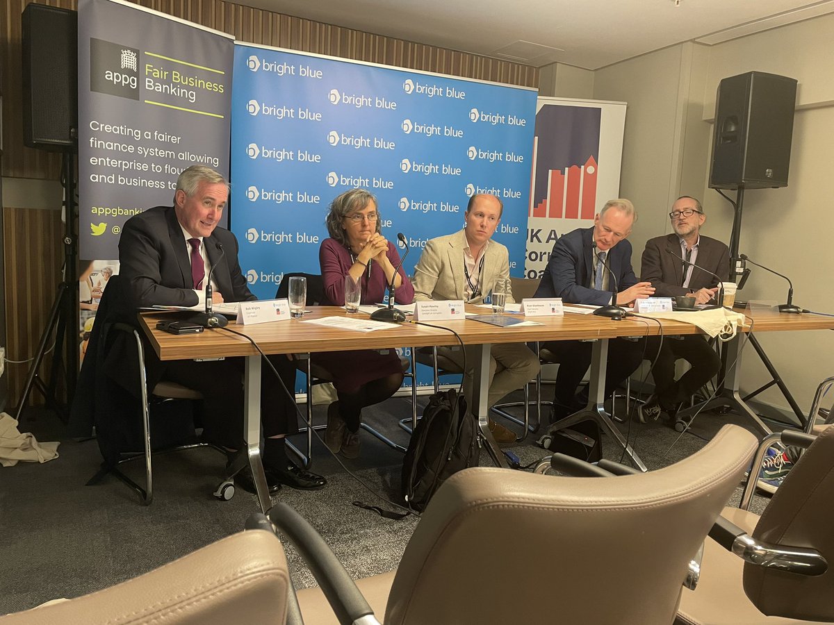 Attended my first fringe event for <a href="/DeHavilland/">DeHavilland</a> at #CPC22 on economic crime and UK security hosted by <a href="/WeAreBrightBlue/">Bright Blue</a>. Interesting contributions from <a href="/UKFtweets/">UK Finance</a> and <a href="/JohnPenroseNews/">John Penrose</a>