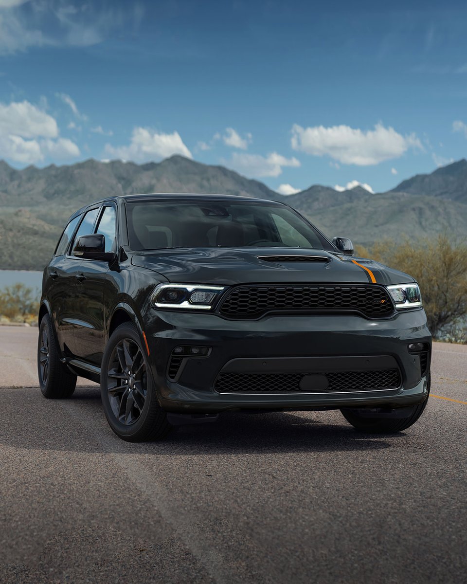 Dodge's tweet image. Performance never looked so good 📸
#DodgeDurango