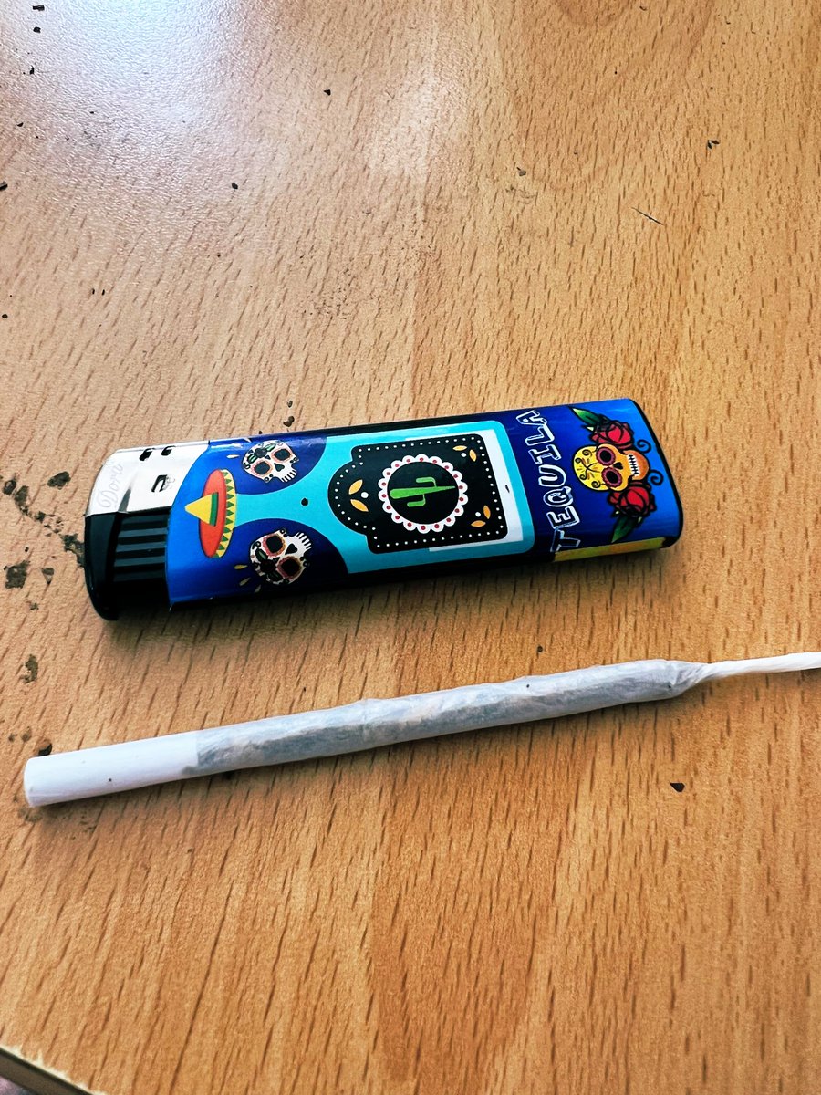 maconheiroempt's tweet photo. 🔥 https://t.co/vletTRsQLl