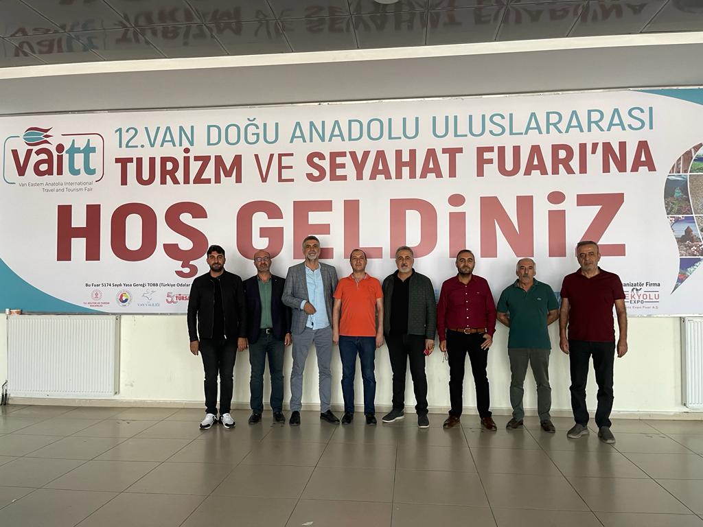 baskabirvan's tweet photo. 12. Van Doğu Anadolu Uluslararası Turizm Fuarındaki Esnafımızı Ziyaret Ettik.
#Başkabirvanmümkün https://t.co/toXhACTU5d