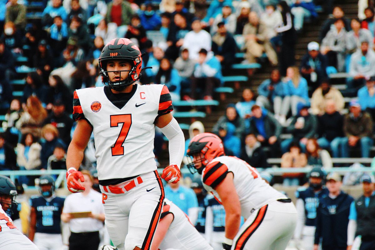 PrincetonFTBL's tweet photo. 📸s from yesterday’s win over Columbia … 

@Dylan_Classi // @BlakeStenstrom // @niko_vangarelli 

#JUICE24 🍊🥤 https://t.co/iE5vYPr6gi