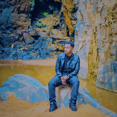 hanad2338's tweet photo. #NewProfilePic https://t.co/4QUAmi8wF3