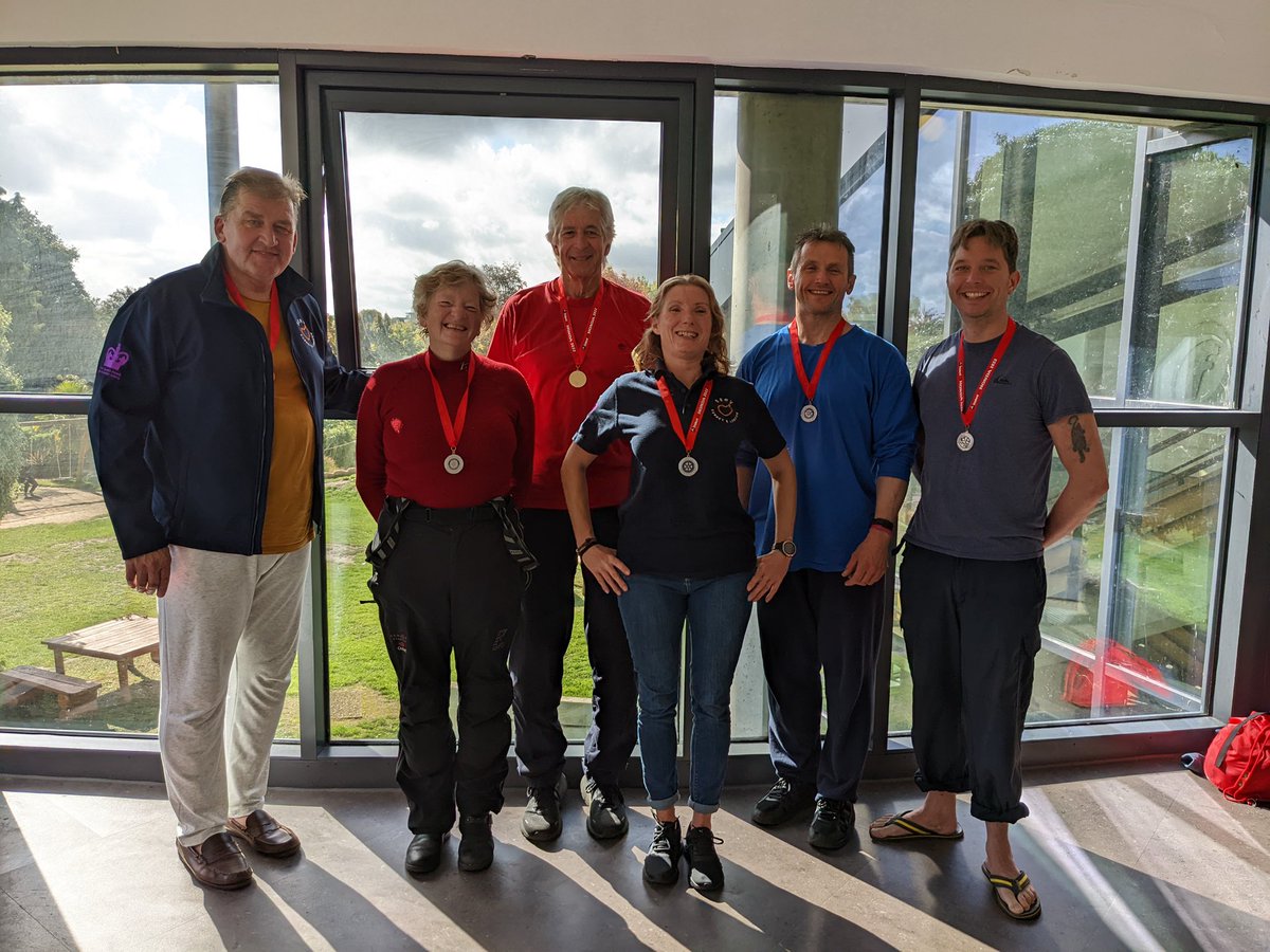 SERV Surrey & London 💙 tweet media