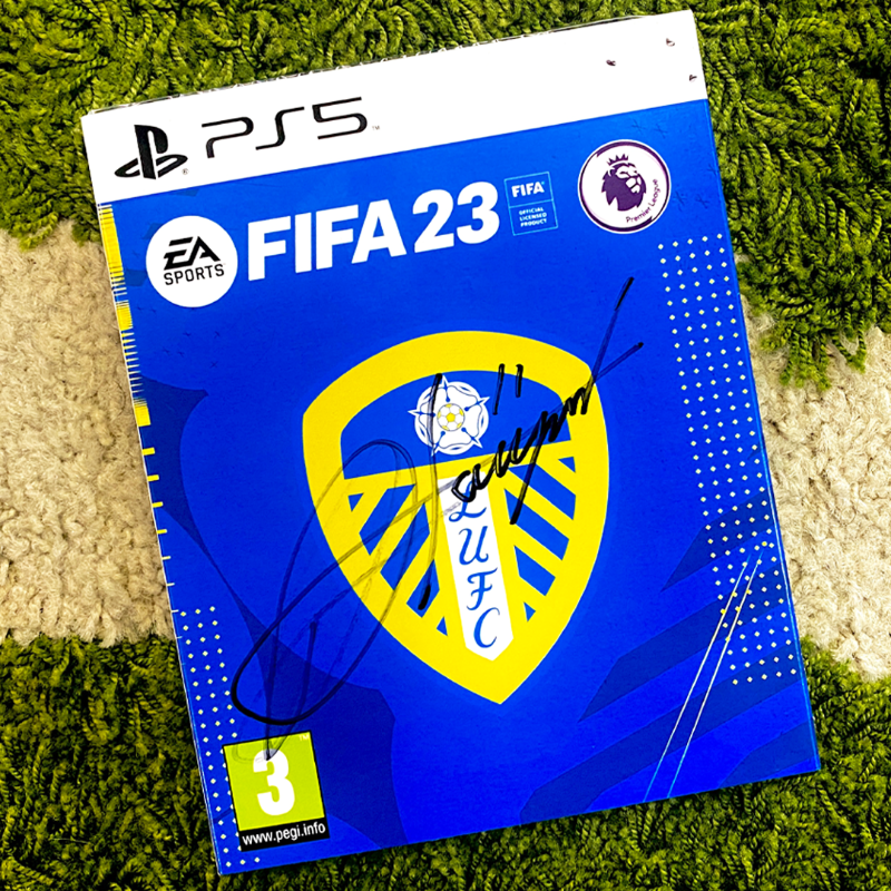 LUFCesports's tweet photo. 🤩 Want to win a PS5 copy of #FIFA23 signed by #LUFC star Jack Harrison? Click the link below and enter!