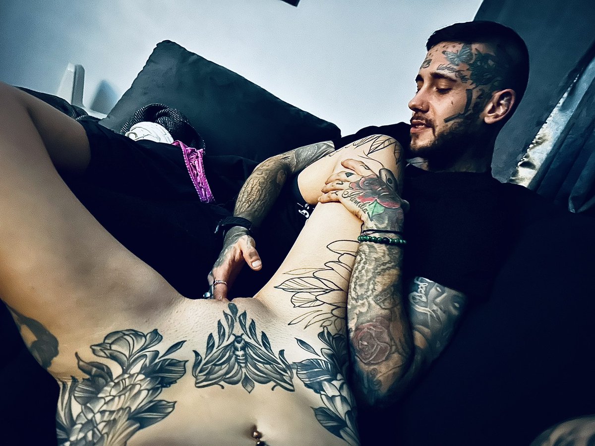 TattooFilthUK's tweet photo. @OnIyFansNewbs @tattoofilthuk
https://t.co/EmFcVI9bWK https://t.co/3Dh3x6O2oD