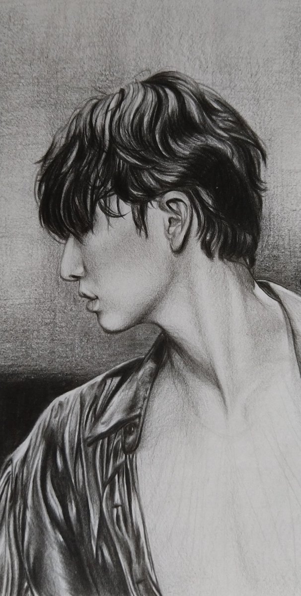 lubena_drawings's tweet photo. @Safeworm @official_ONEUS ✨Details✨ https://t.co/vl7dIxDNbg