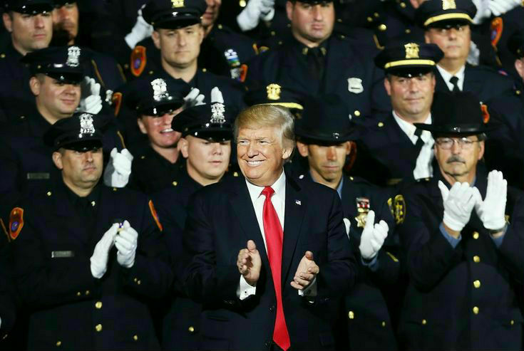 bindyb123's tweet photo. #EveryRepublican must #VoteRedToSaveAmerica2022 https://t.co/FfBIxu01PH