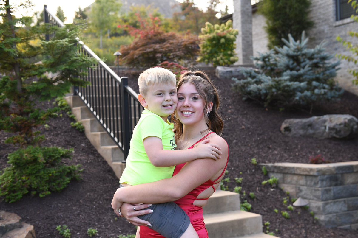 HOCO 2022❤️💙💗